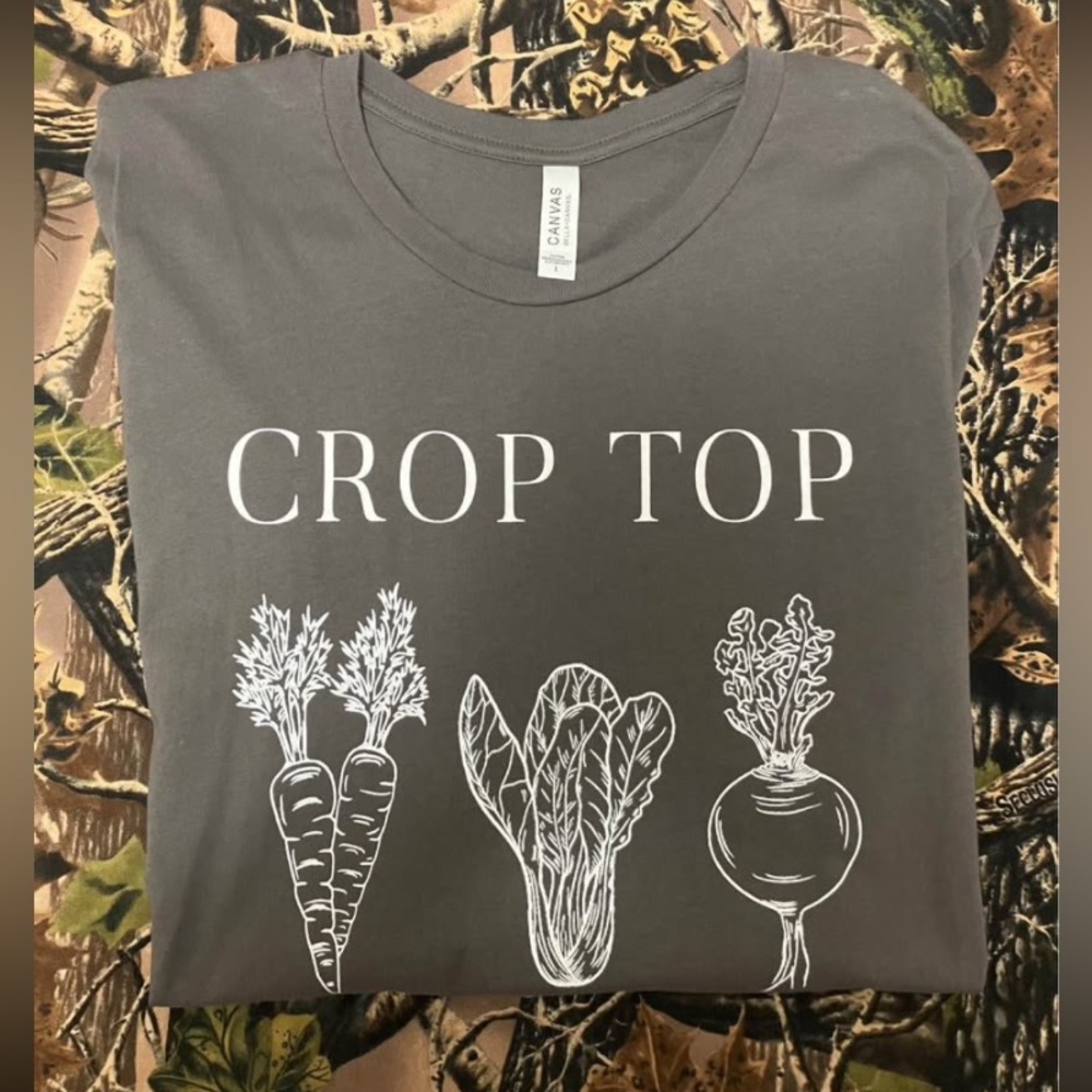 Garden girlies!!!!!
Ladies size large - brand new. Ordered online but didn’t fit